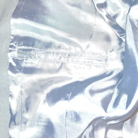 L.L. Bean Dark Blue Women's Blazer with Gold Accents - Picture 6 of 8